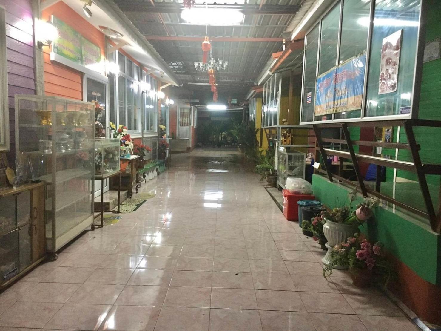 Ban Bang Phayom บุญจินดา รีสอร์ท מראה חיצוני תמונה